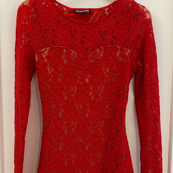 Express Red Lace bodycon dress - Picture 2 of 3